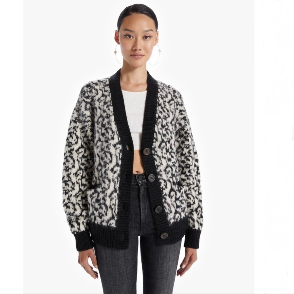 MOTHER oversized cardigan in Wildife